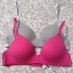 PINK Wear Everywhere Wireless Push-up bras, 36A